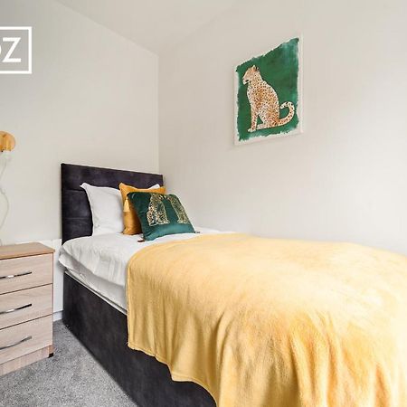 Spacious 4 Bedroom 3 Bath House For Families & Contractors With Free Parking, Fast Wi-Fi & Netflix By Firoz Property Management Лідс Екстер'єр фото
