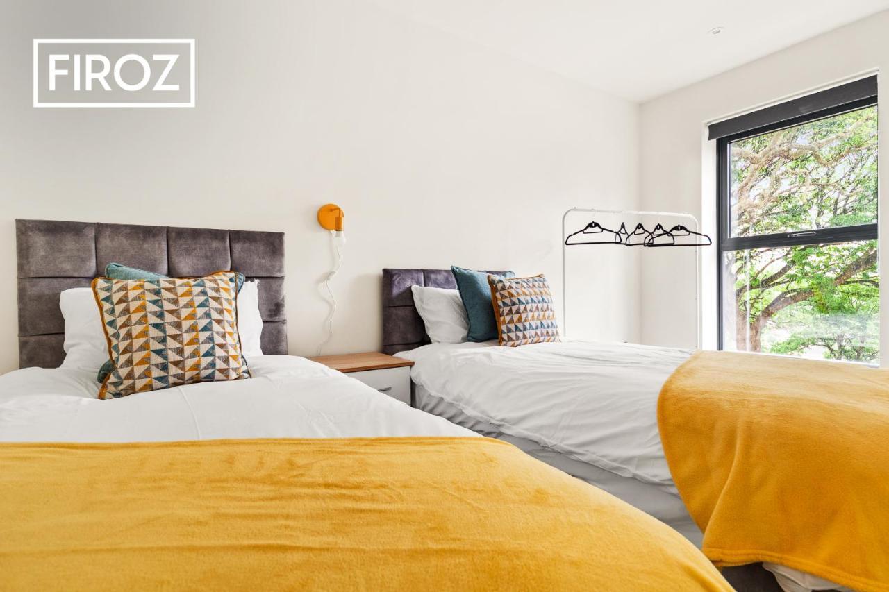 Spacious 4 Bedroom 3 Bath House For Families & Contractors With Free Parking, Fast Wi-Fi & Netflix By Firoz Property Management Лідс Екстер'єр фото