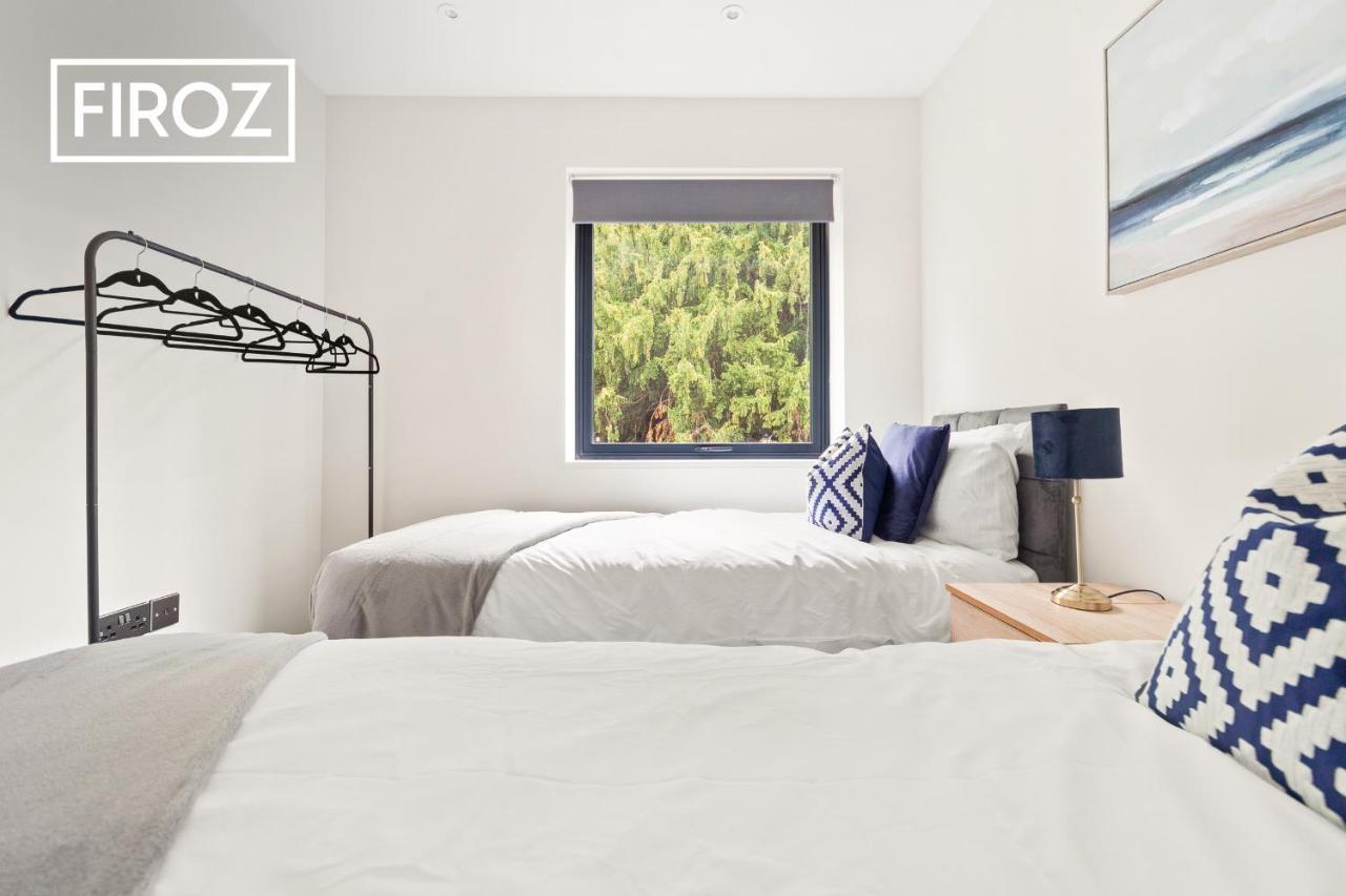 Spacious 4 Bedroom 3 Bath House For Families & Contractors With Free Parking, Fast Wi-Fi & Netflix By Firoz Property Management Лідс Екстер'єр фото