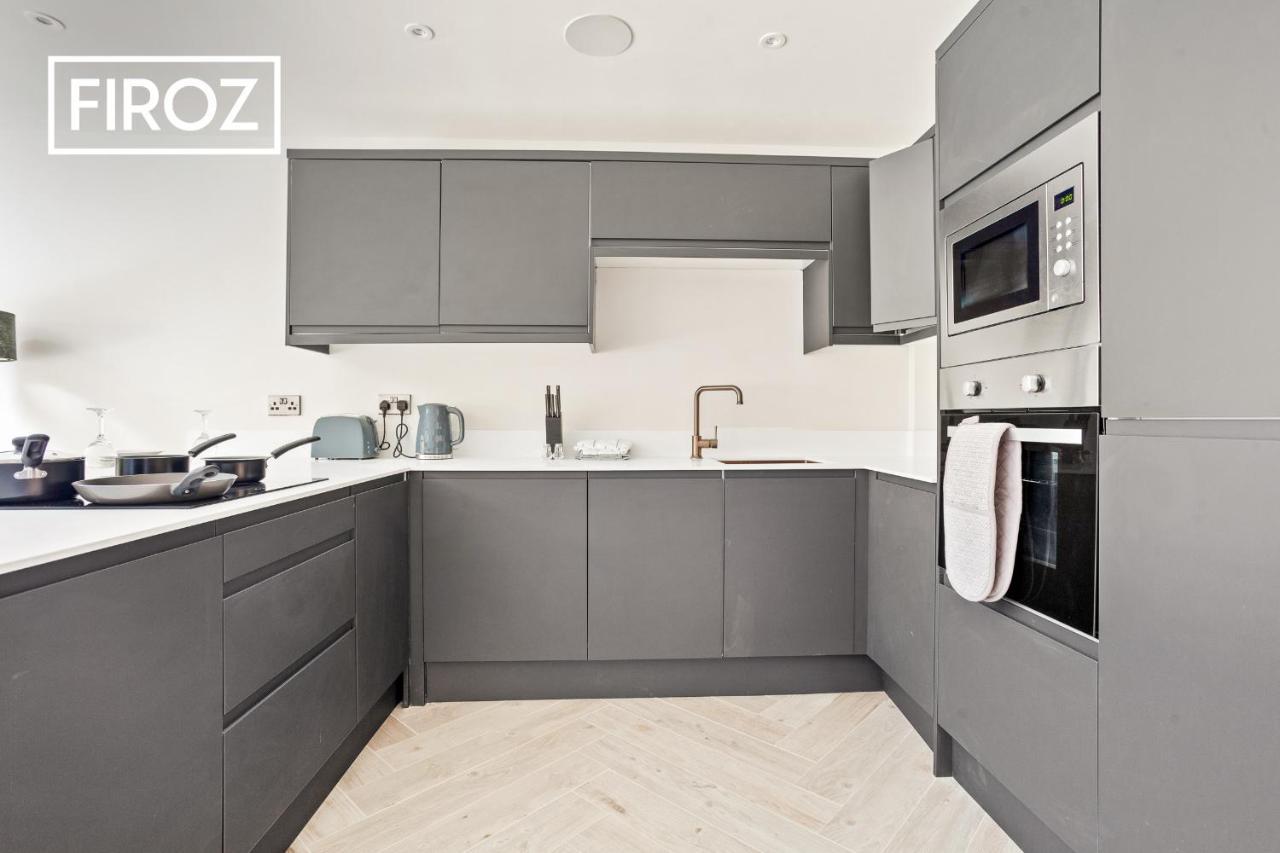 Spacious 4 Bedroom 3 Bath House For Families & Contractors With Free Parking, Fast Wi-Fi & Netflix By Firoz Property Management Лідс Екстер'єр фото