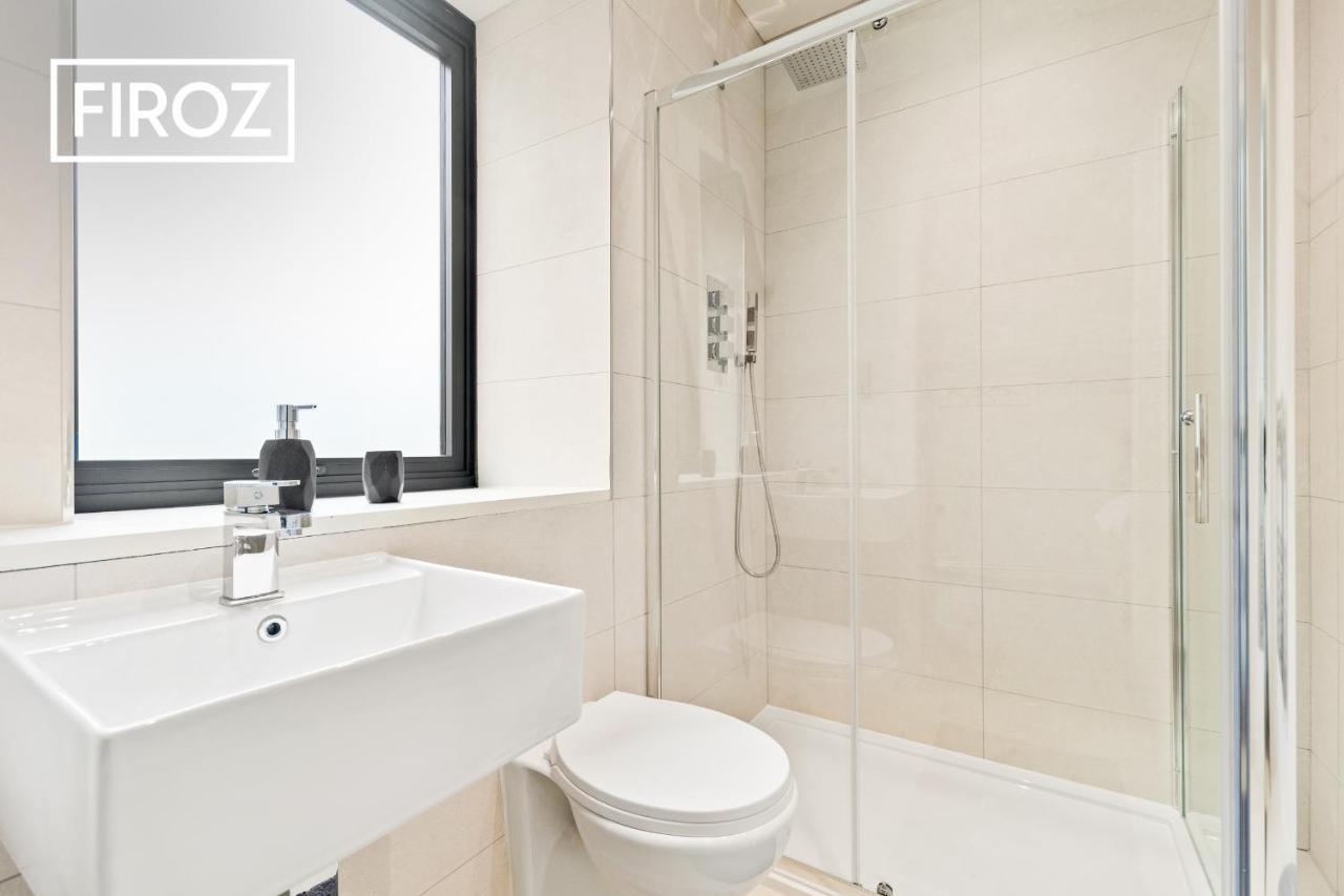 Spacious 4 Bedroom 3 Bath House For Families & Contractors With Free Parking, Fast Wi-Fi & Netflix By Firoz Property Management Лідс Екстер'єр фото
